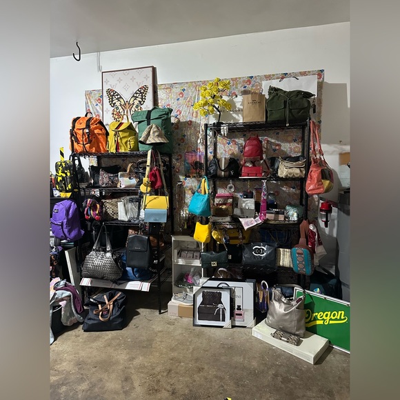 🌻✨Meet your Posher, Morgan✨🌻 - Picture 6 of 14